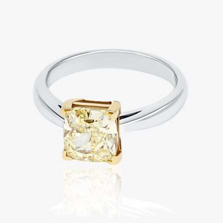 Classic Engagement Ring, White Gold S4